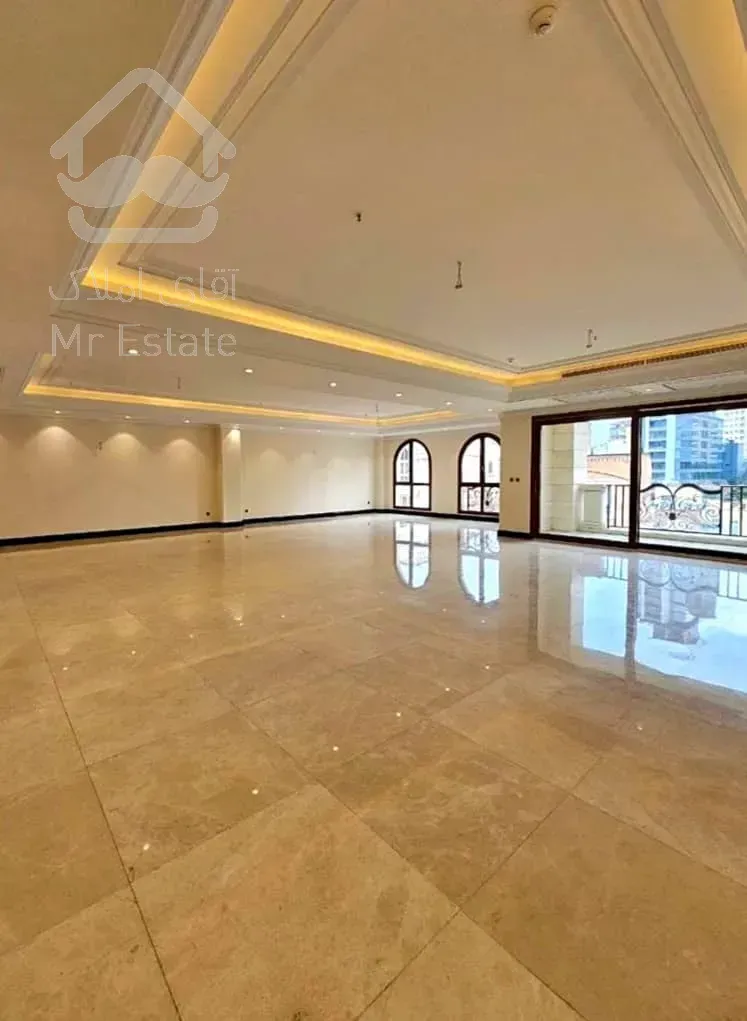 فروش اپارتمان 250 متری زعفرانیه