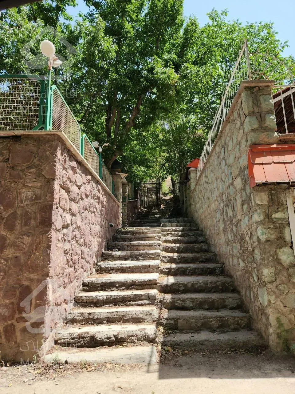 فروش زمین ۶۶۰ متری فشم