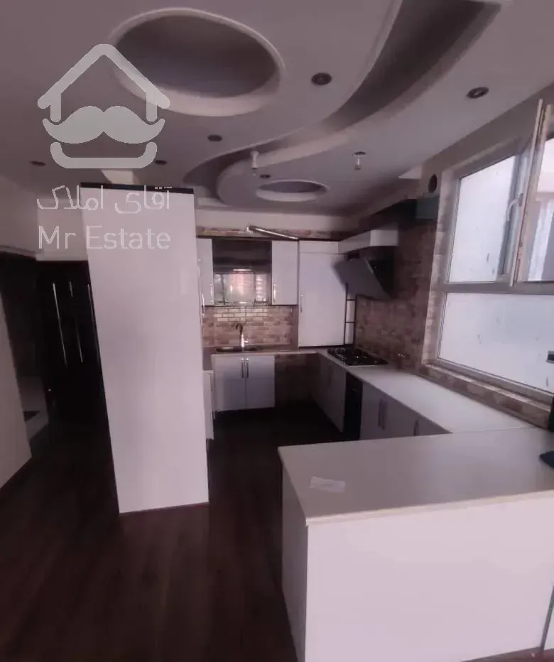 ازگل خیابان نوبهار ۱۳۰ متر فول