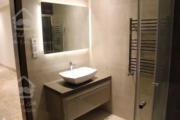 خرید آپارتمان 216 متری فرمانیه ثروتی