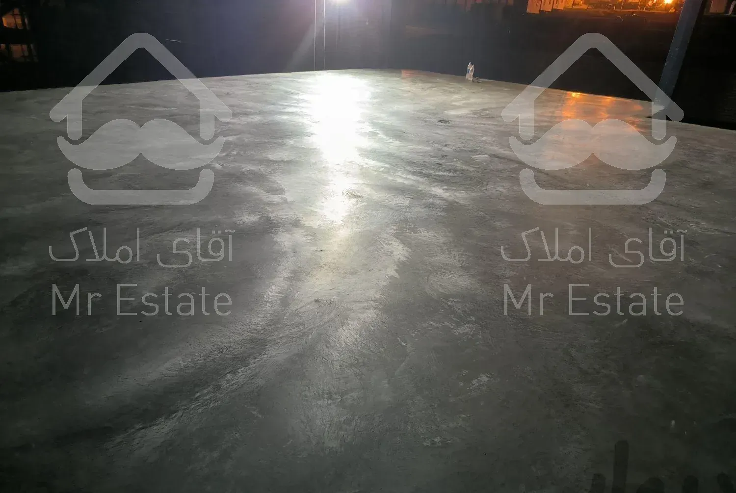 بتن ریزی کفسازی سقف ، کف با ماله پروانه تراز لیزری