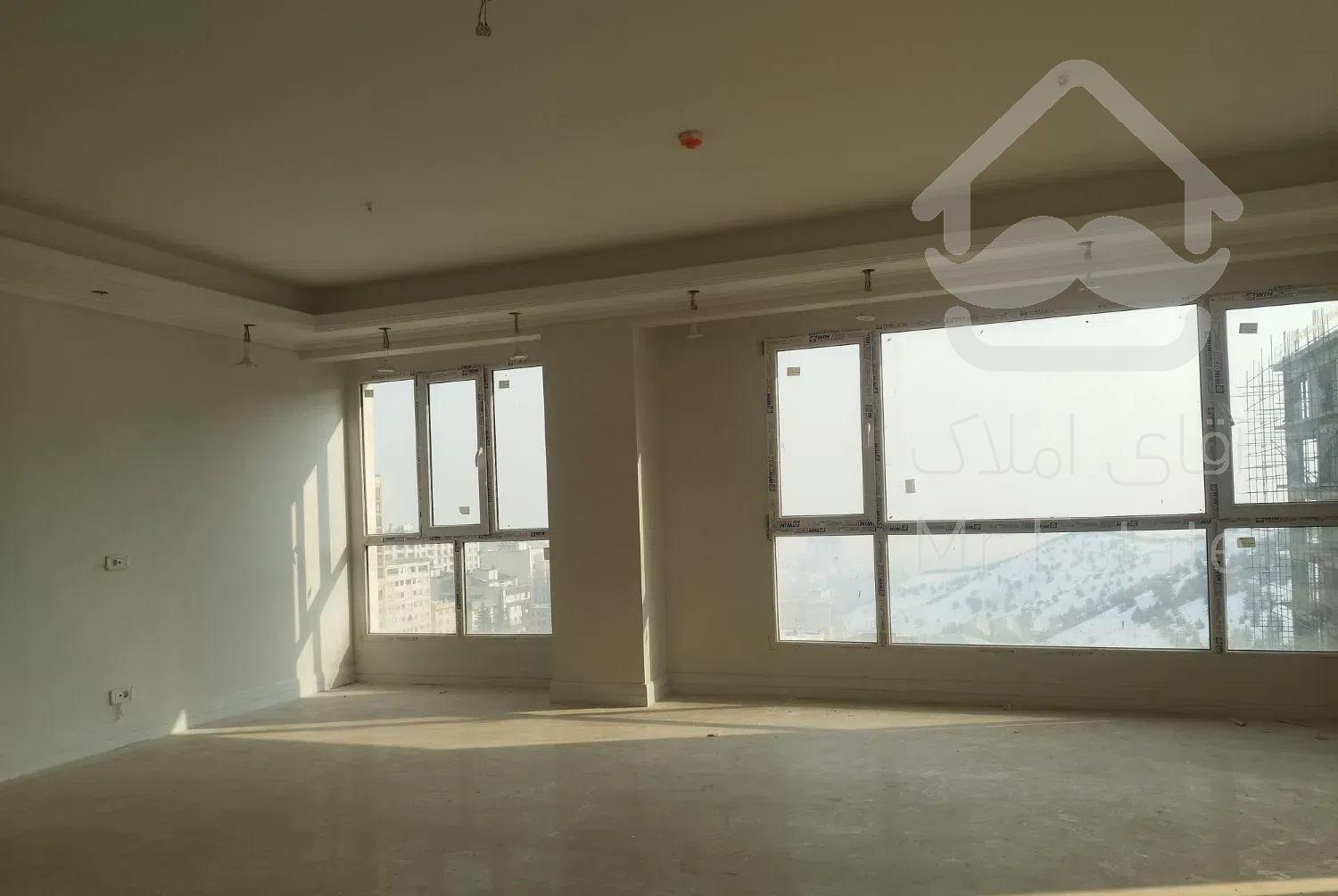 اوین( آپارتمان ۱۰۳ متری). زمانی