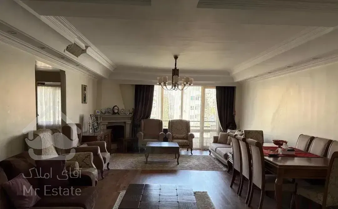 ۱۴۰متر کلنگی در هروی/فروش فوری