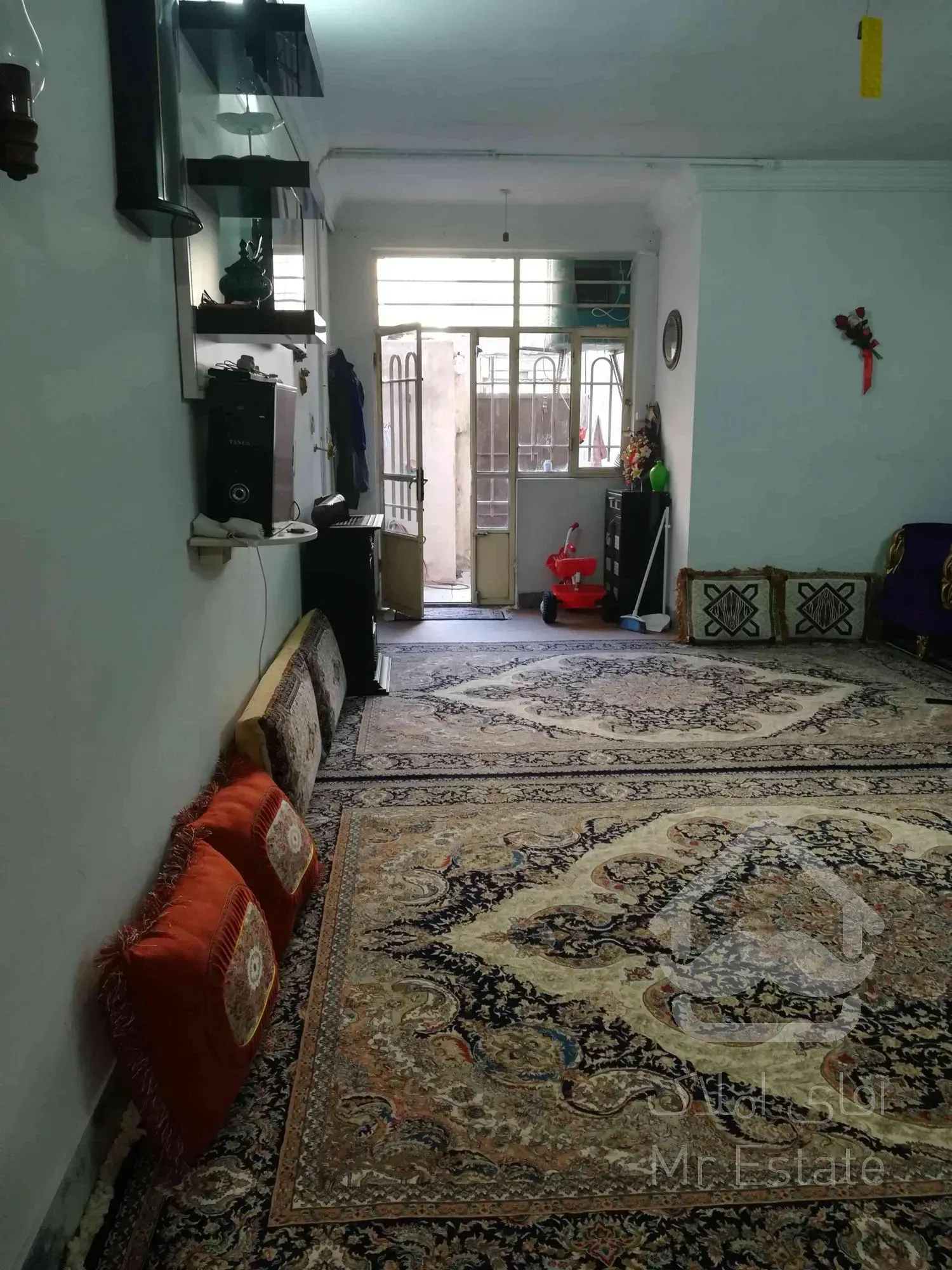 آپارتمان طبقه همکف یک خواب 