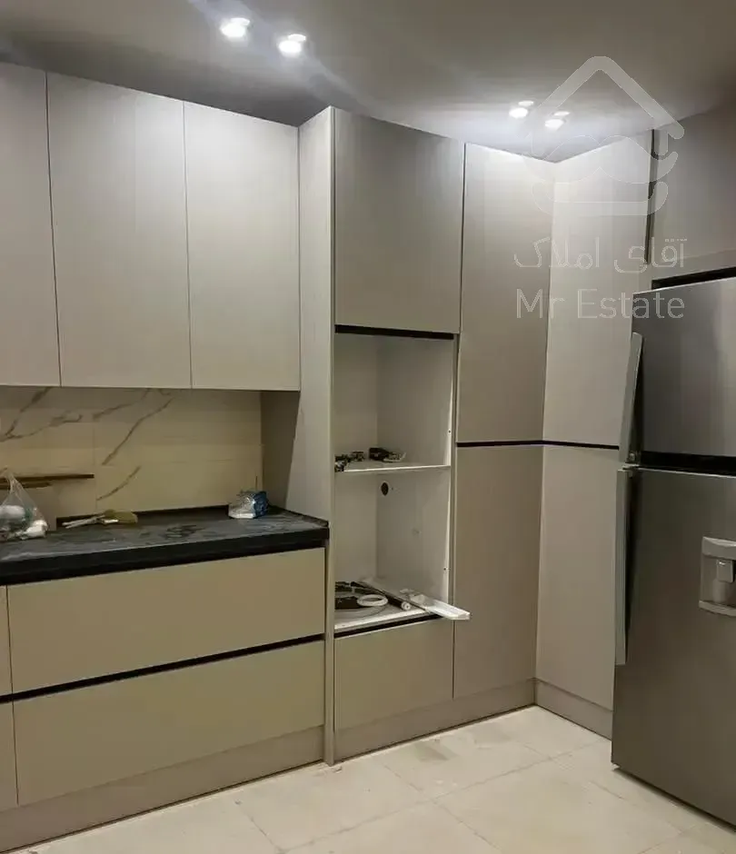 اجاره واحد 130 متری * کلیدنخورده  * شیک *