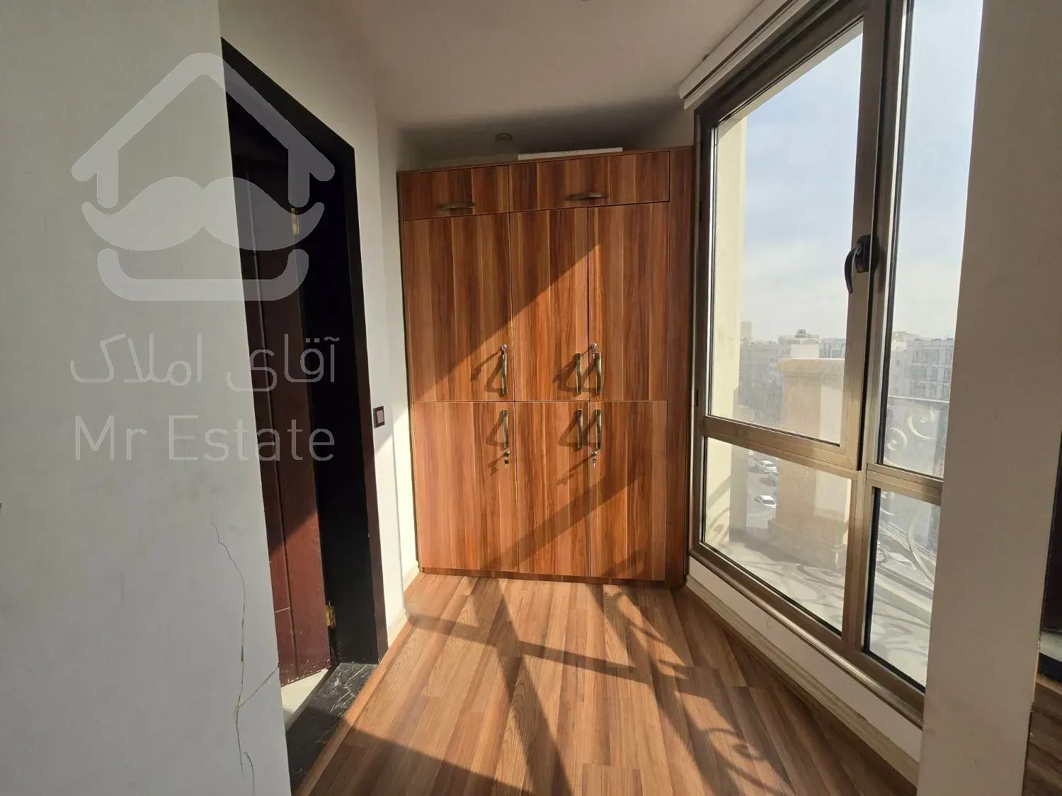 85متر سعادت آباد *اداری * مناسب شرکتها و دفاترکار