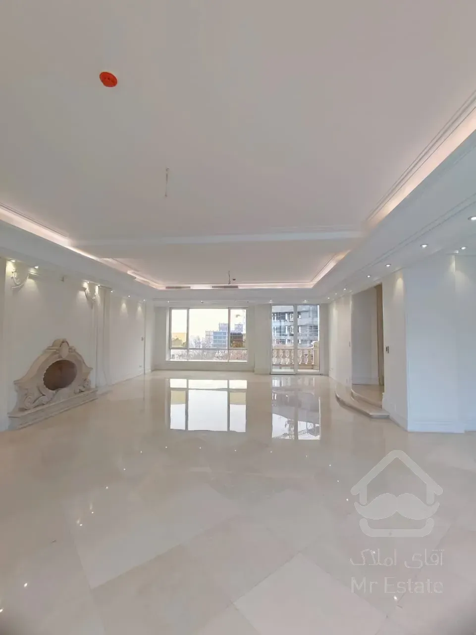 فروش اپارتمان 370 متری  فرشته