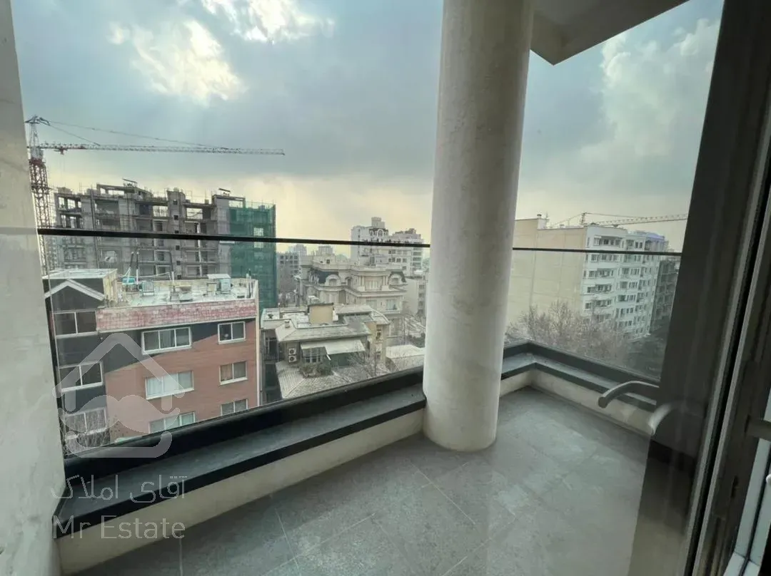 فروش اپارتمان 275 متری زعفرانیه