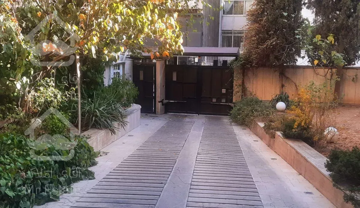 ۲۴۶ متری جردن