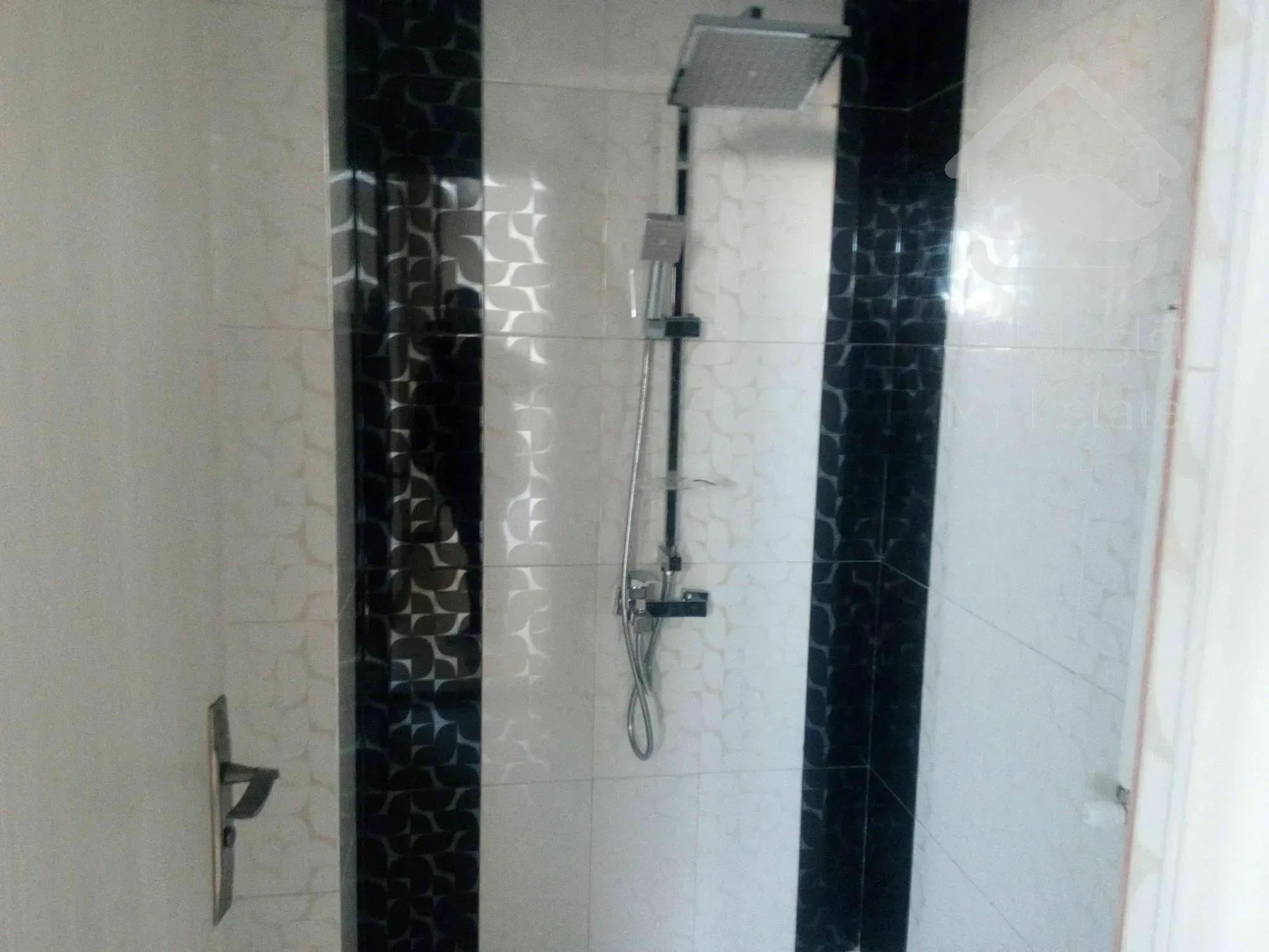 فردوس شرق ۷۳متری