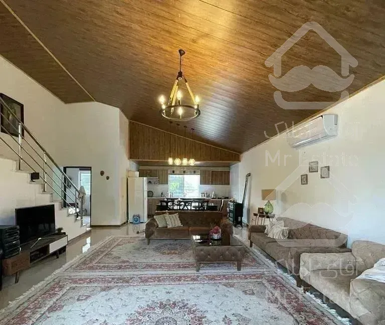 ویلا باغ 280 متری شهرک معروف محمودآباد