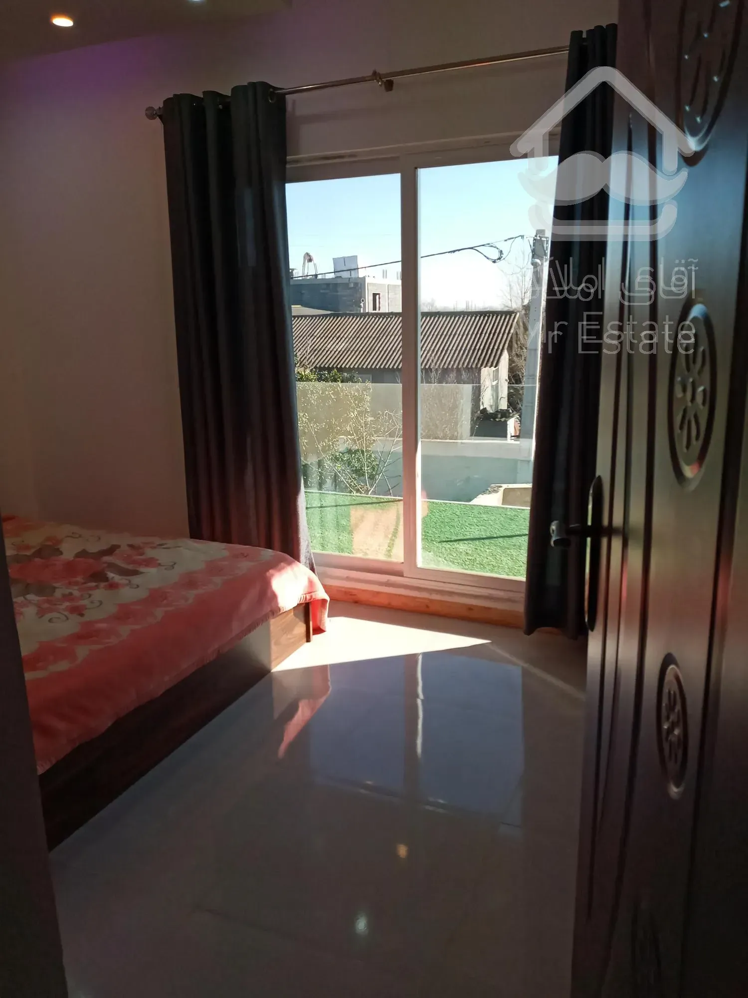 ویلا استخردار ومبله،دوبلکس،روبروی خانه دریا شهر سرخرود