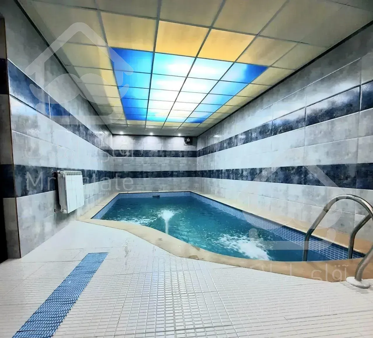 ویلا استخردار حیاط باغی ۱ماه ساخت