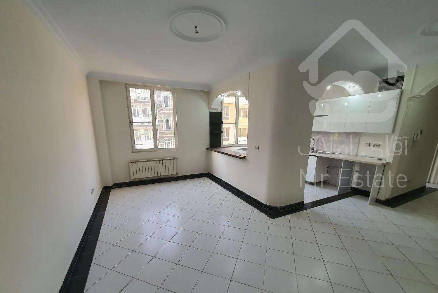 ۷۵ متر غربیهای تهرانپارس