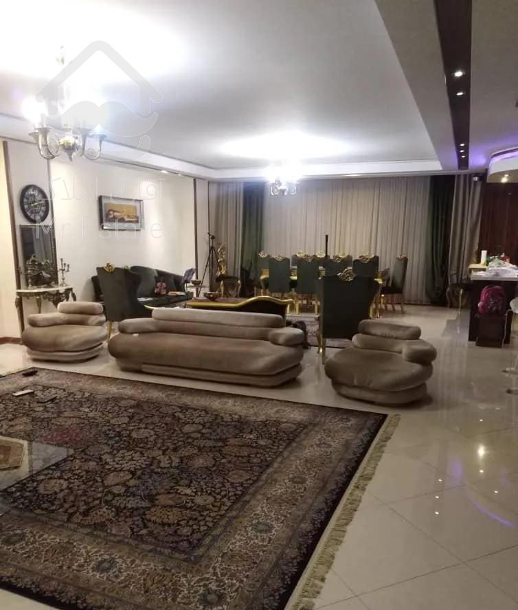 ۱۷۰ متر گیشا * تکواحدی * ۲ پارکینگ سندی *