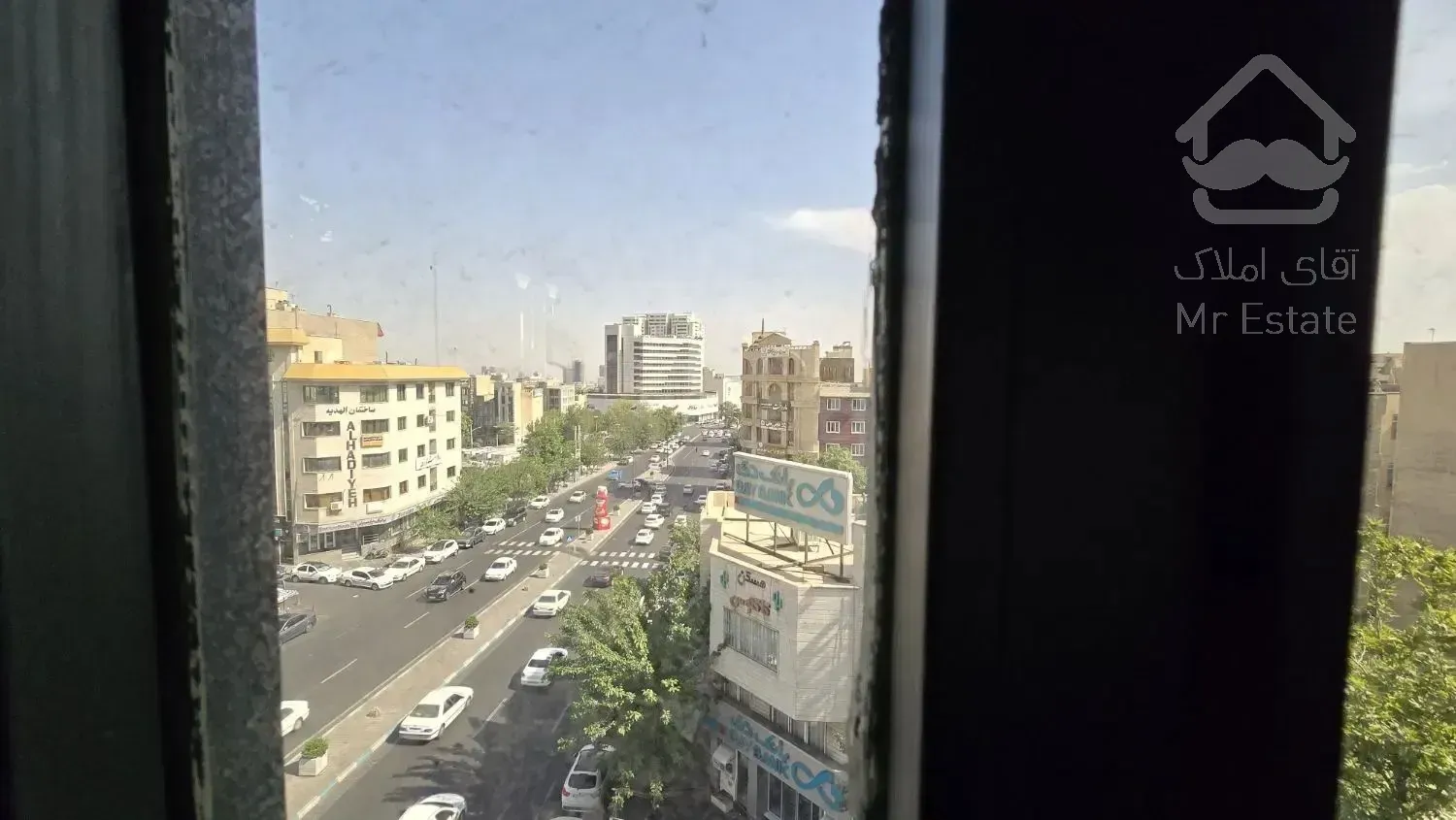 88متربلوارسعادت آباددونبش*ویودار*تابلوخور*خوش نقشه