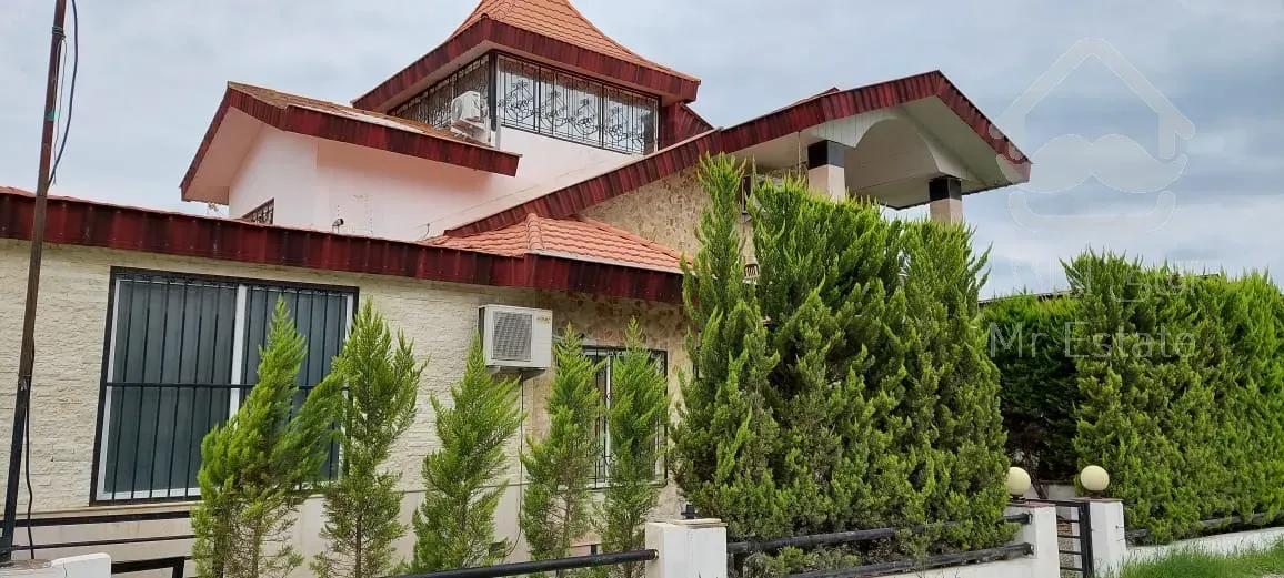 کد(۵۵۷)ویلا باغ ۲۸۰متری استخردار