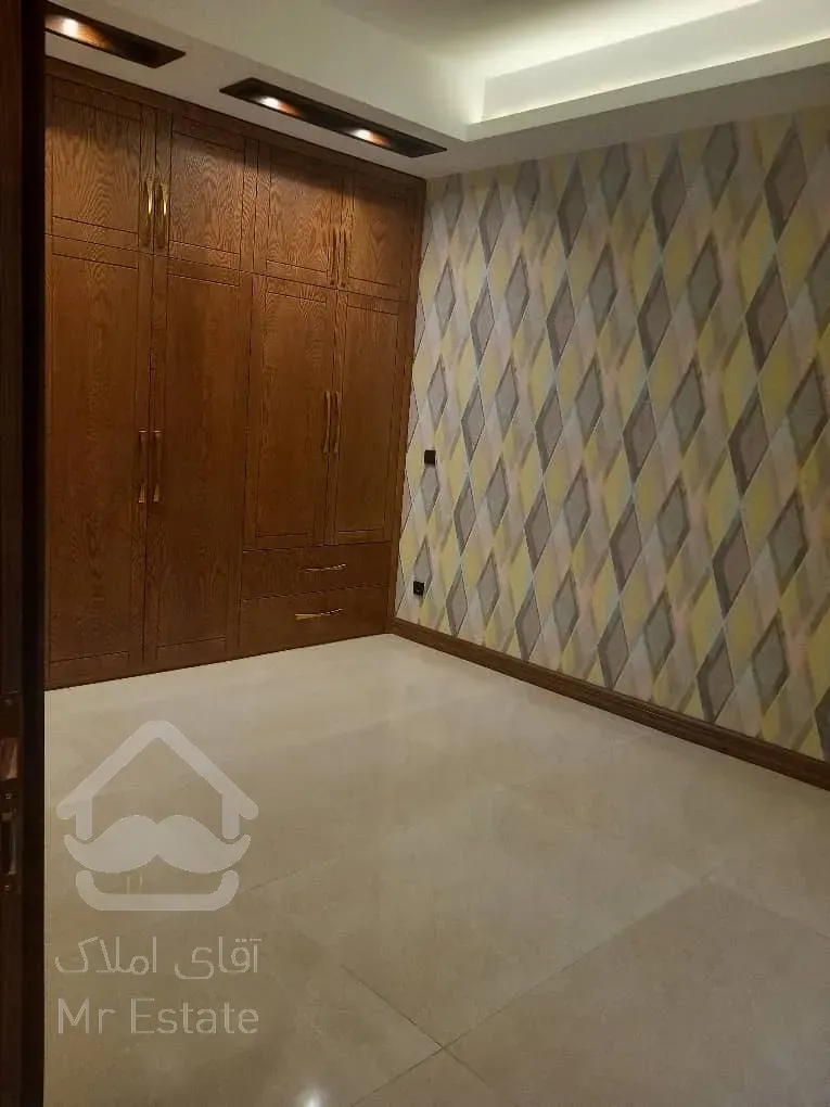 فروش 105 متر مسکونی پاسداران