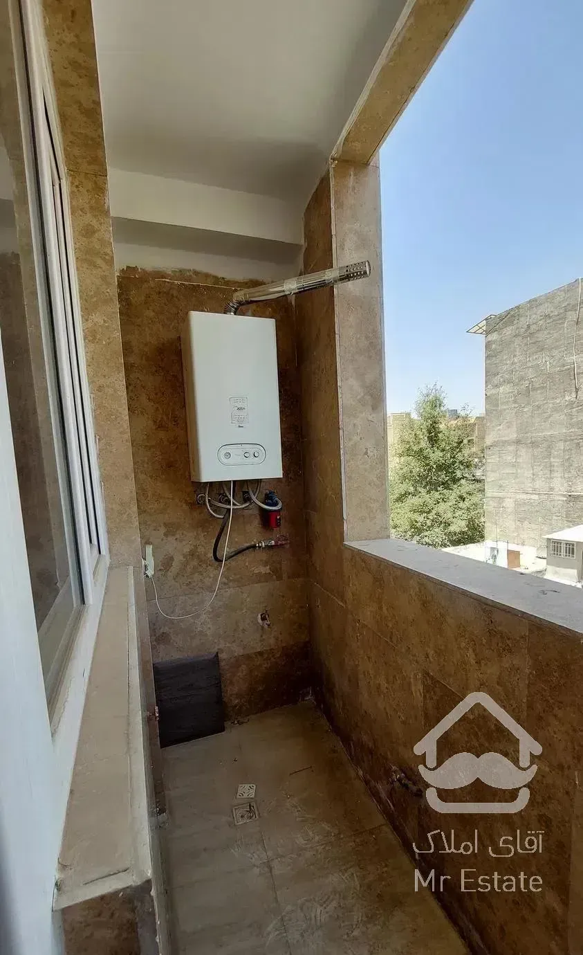 ۸۵ متر نوساز