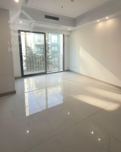 92متر کلید نخورده/ازادی شادمان/رو به افتاب