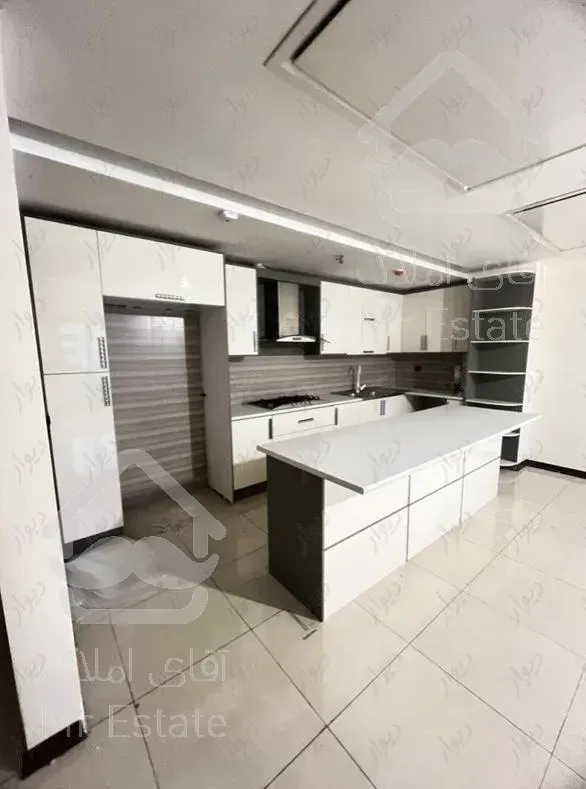 واحد ۴۰ متری / اقساطی / چیتگر