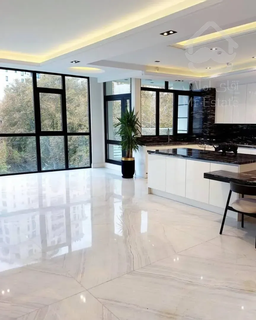 فروش اپارتمان 210 متری زعفرانیه