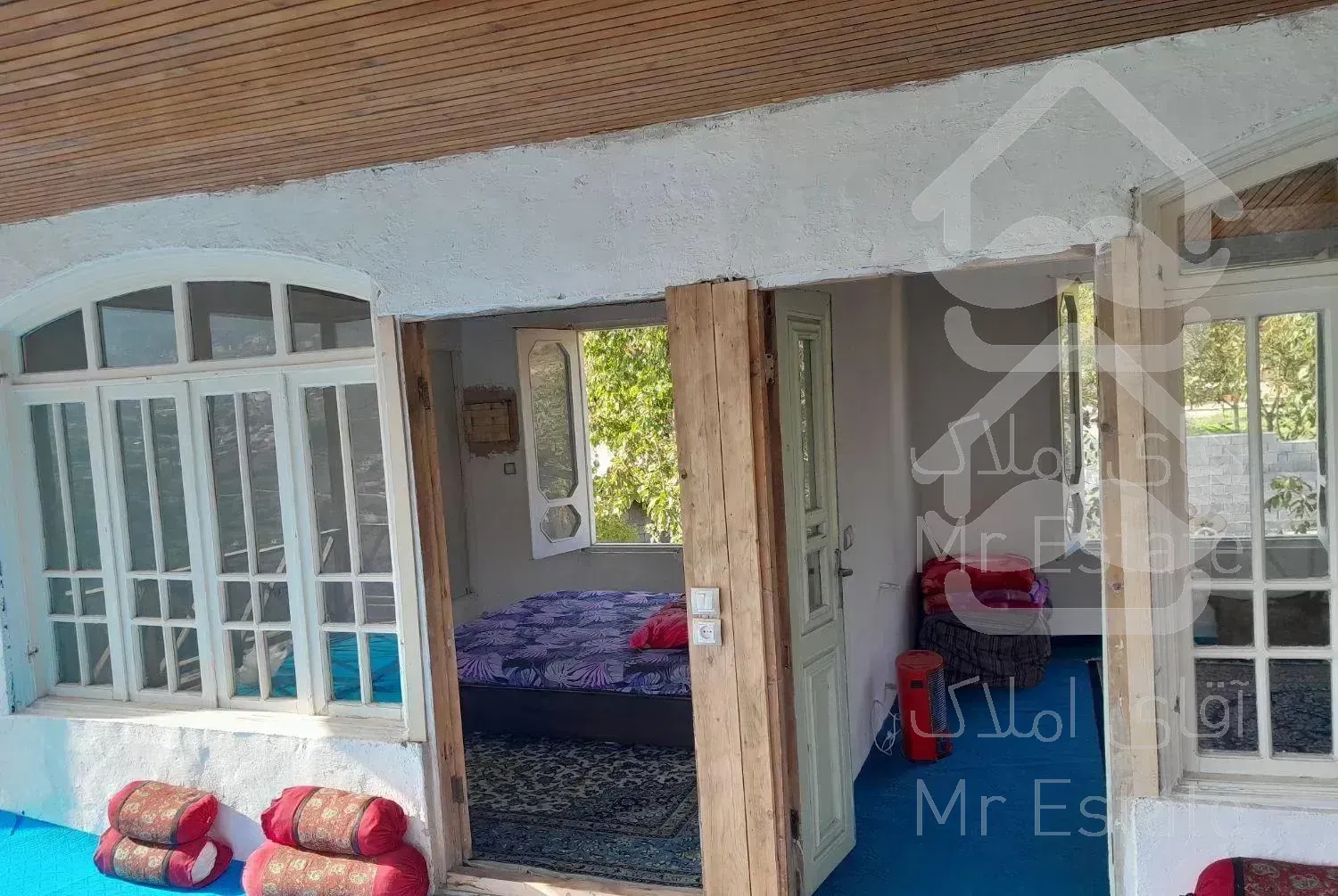 اجاره  ویلا چوبی باغی دربست