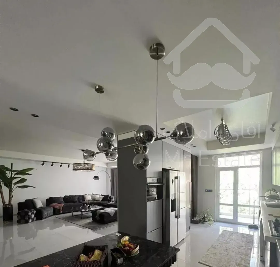 واحد ۹۲ متری در قلب تپنده منطقه ۱۱