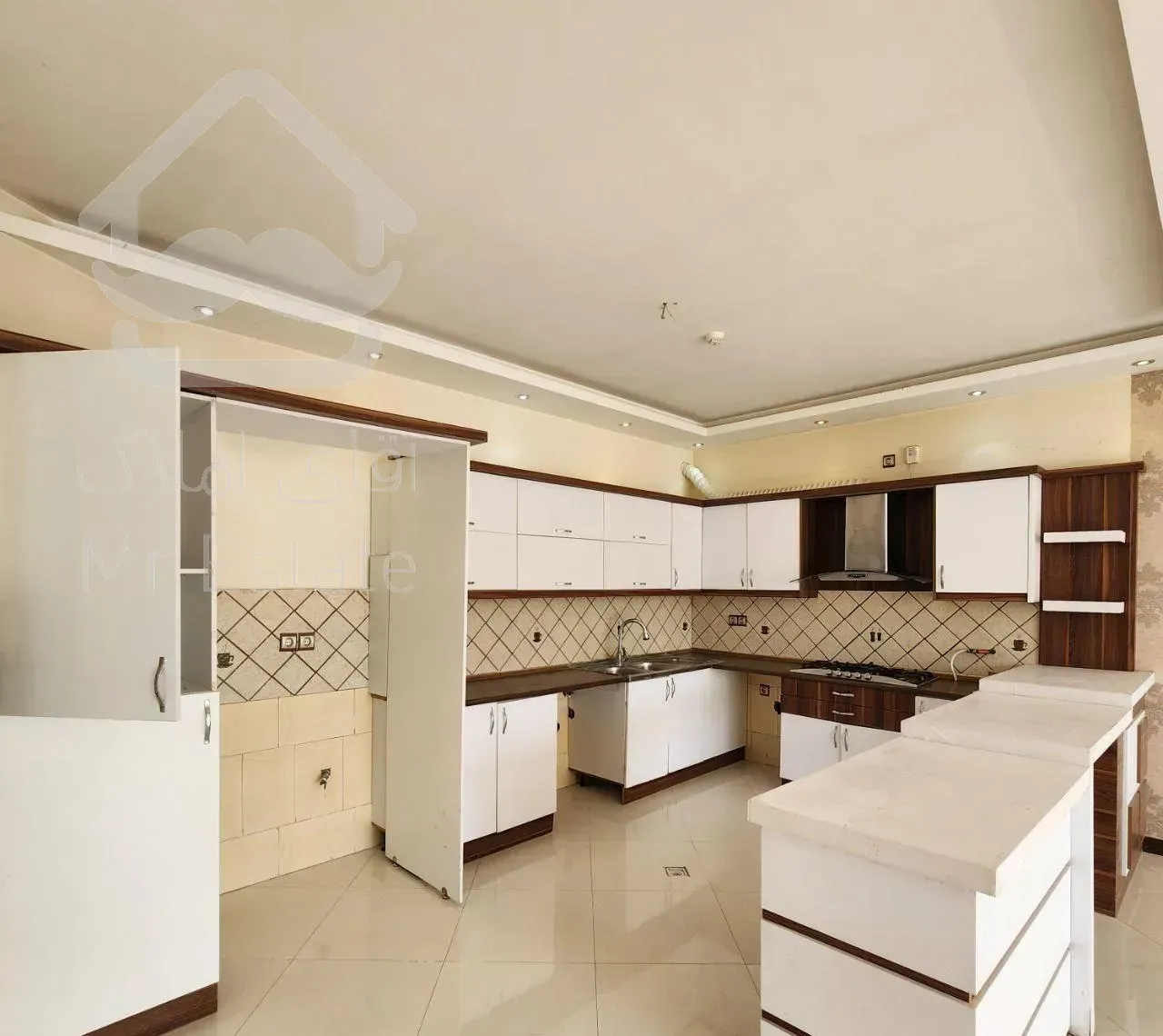 آپارتمان ۶۰ متری /خوش نقشه /بازسازی شده