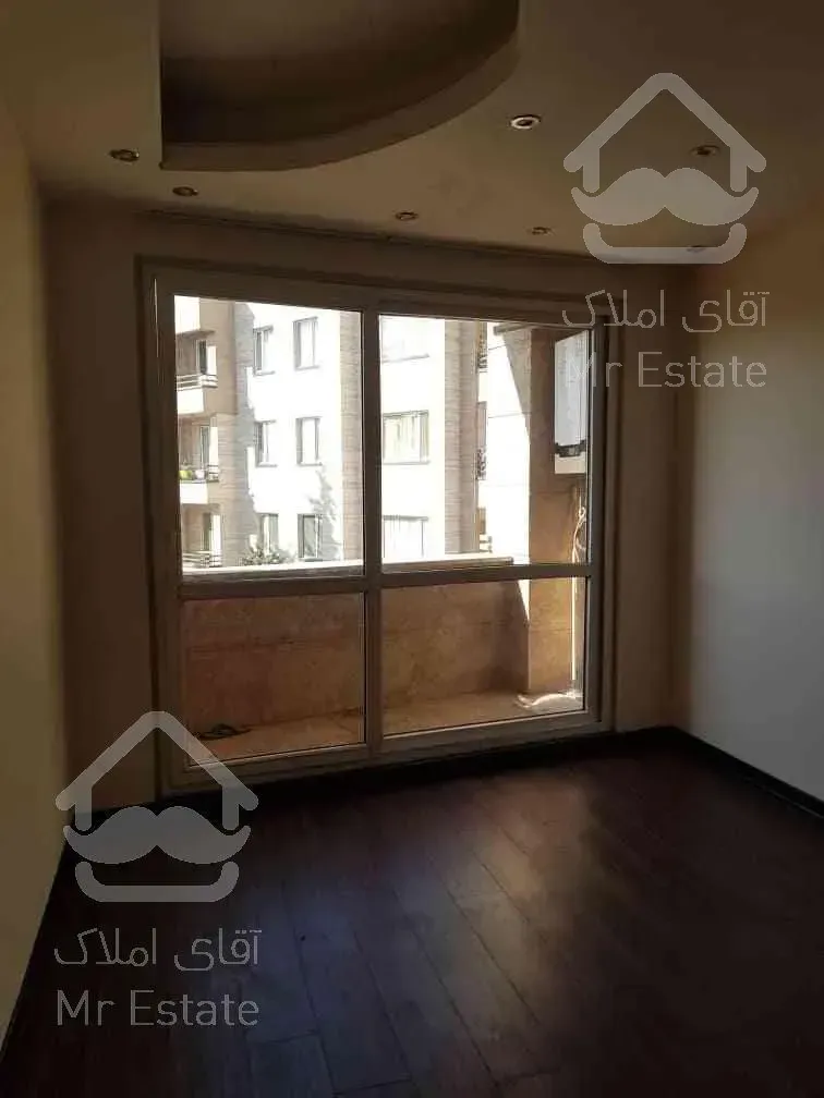 120 متر نیاوران تکواحدی غرق نور