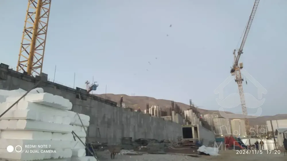 فروش واحد ۱۰۶ متری کوهک سوپر لاکچری سند دار