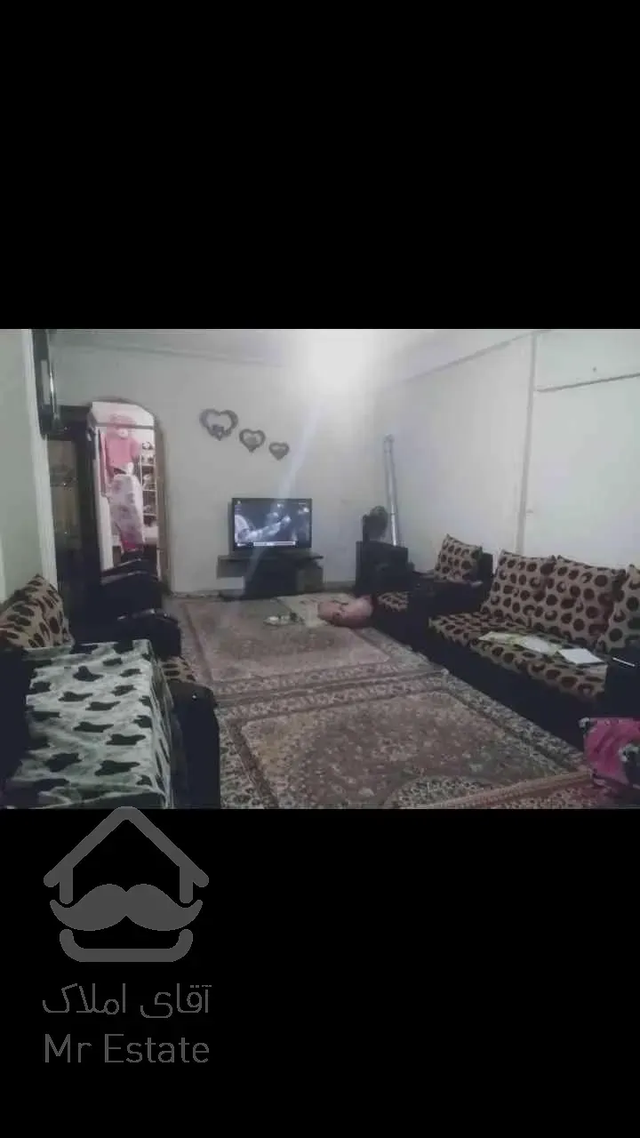 یک واحد فروشی آپارتمان مسکونی در بهترین نقطه حسن آباد