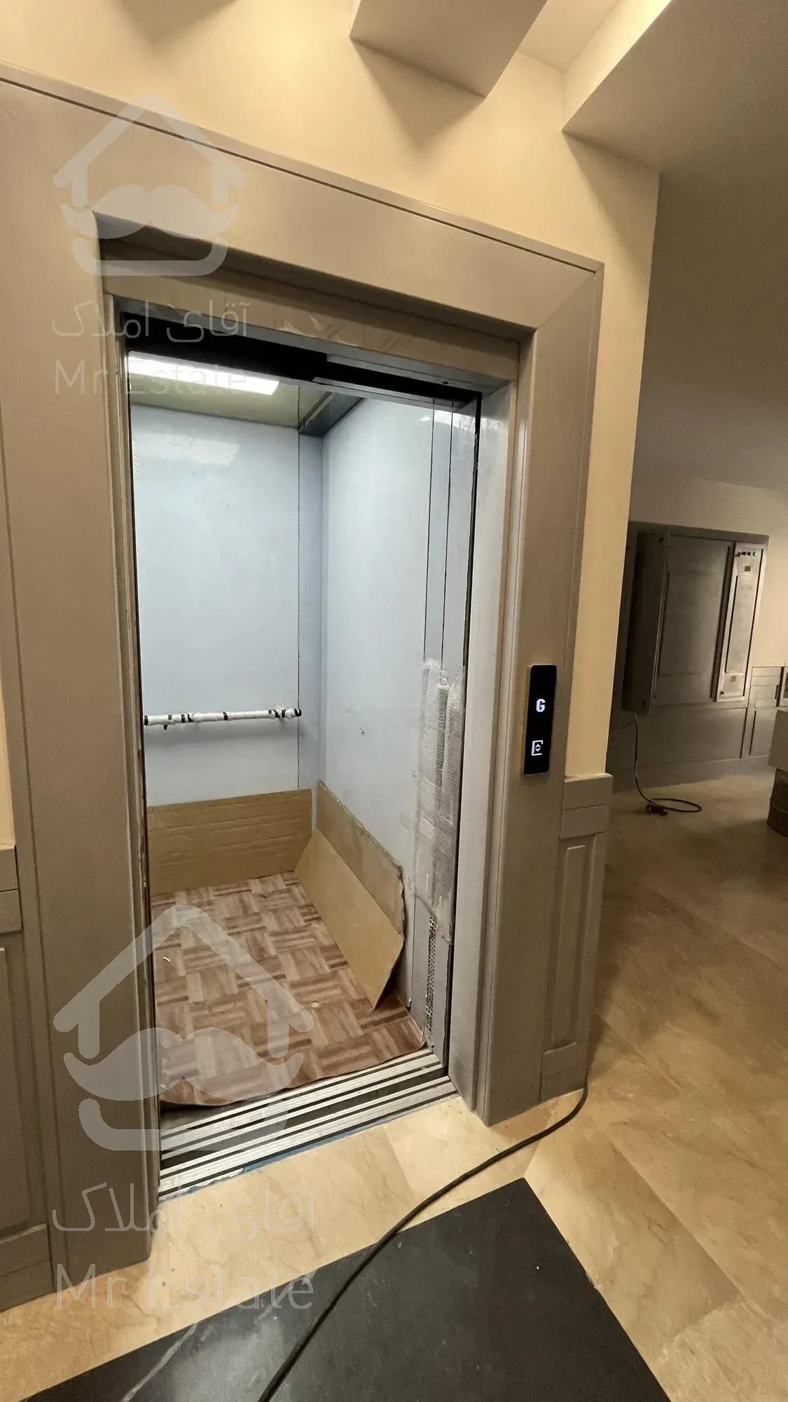 ۶٠ متر آپارتمان خوش نقشه - ظفر