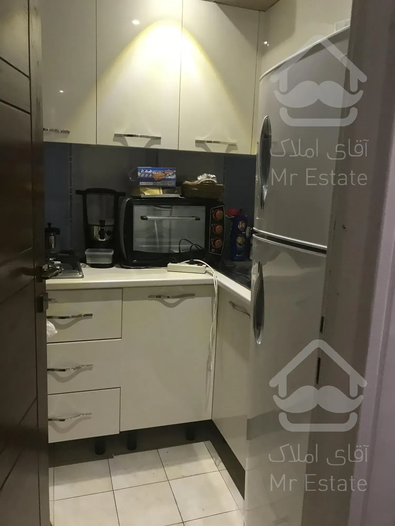 ٣٣٠متر فروش واحد اداري جنت آباد