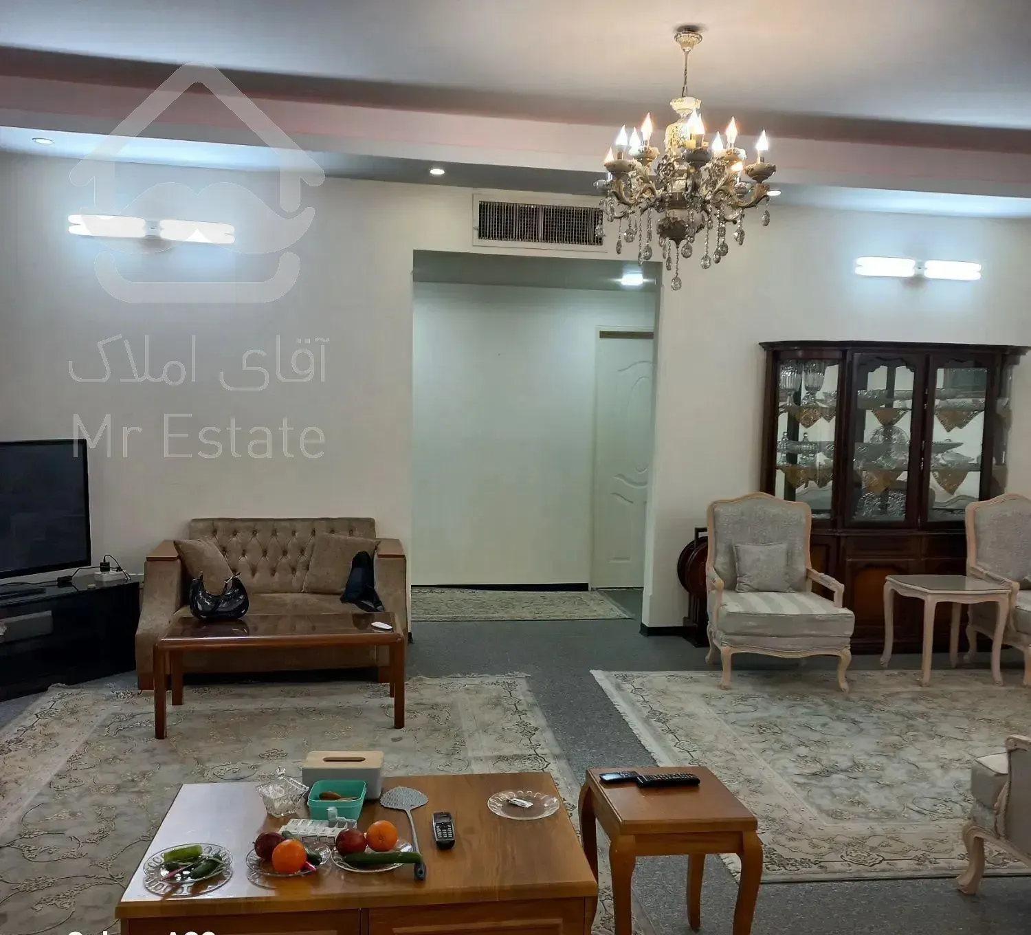 فروش آپارتمان ۱۲۵ متری ۲ خوابه در نازی‌آباد