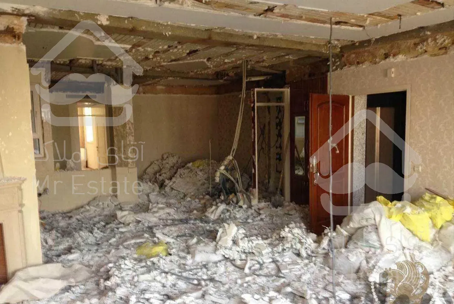 تخریب داخلی ساختمان ارک اوپن شومینه