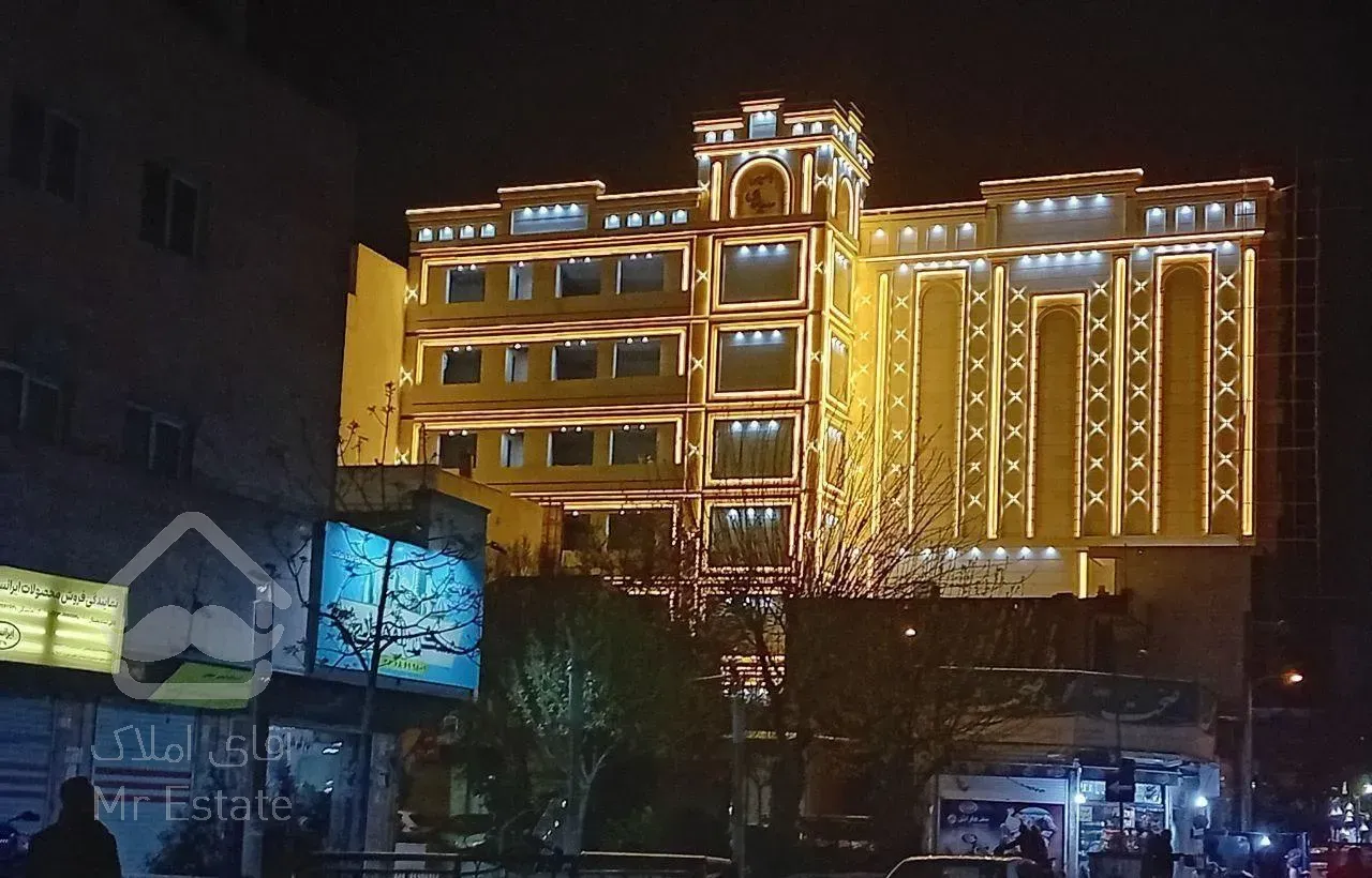 نوساز ۱۰۰ متری