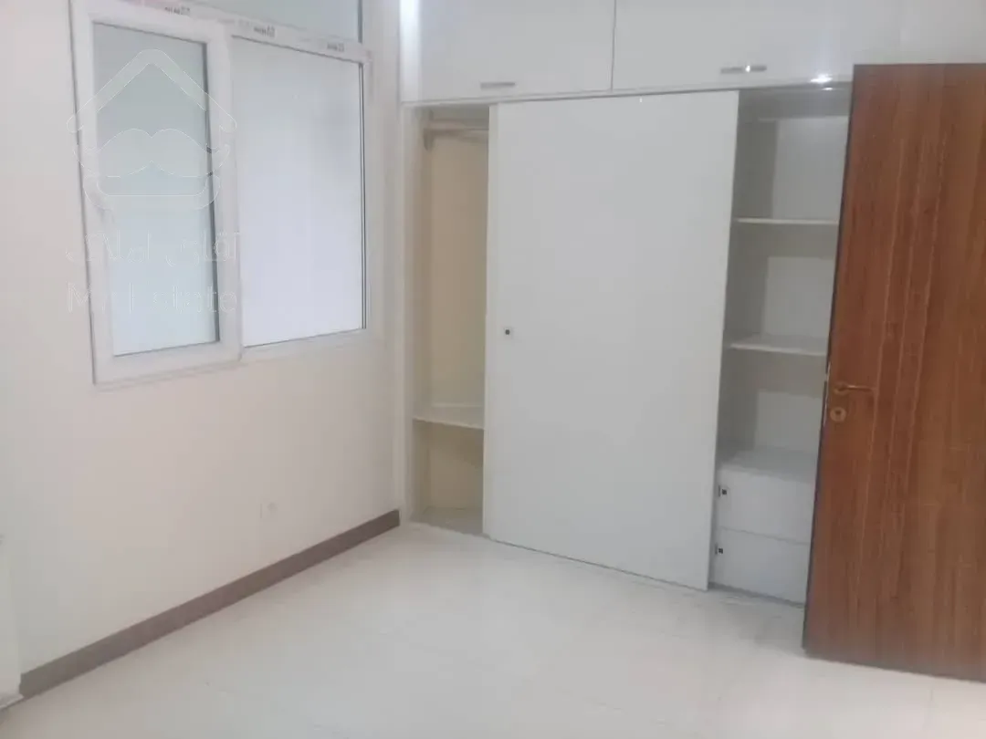 فروش 75 متری اختیاریه