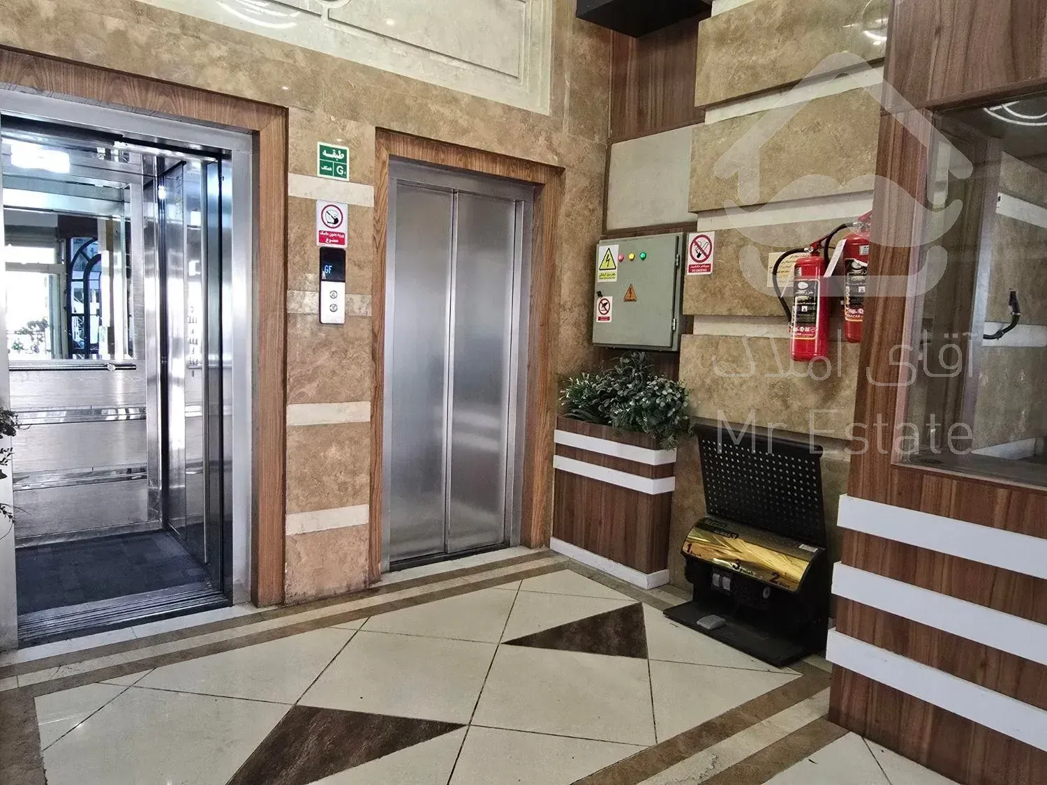 200متر سعادت آباد*مجتمع اداری * ۵ساله*ویو بینظیر