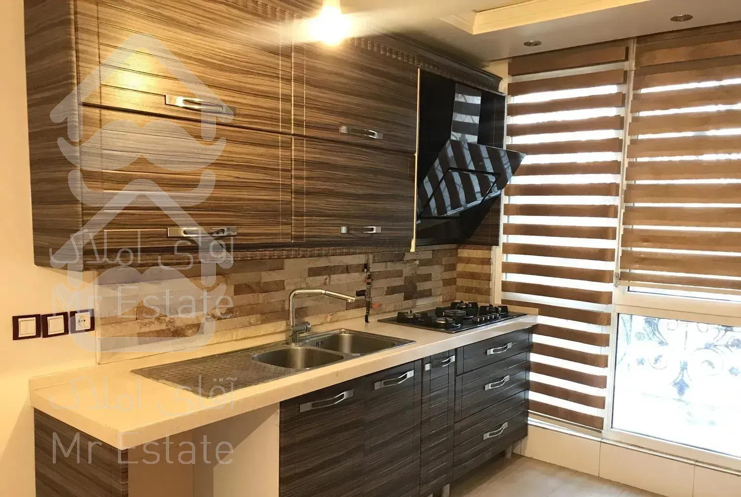 خواجه عبدالله ٧٦ متر دو خواب پاسیو فول امکانات