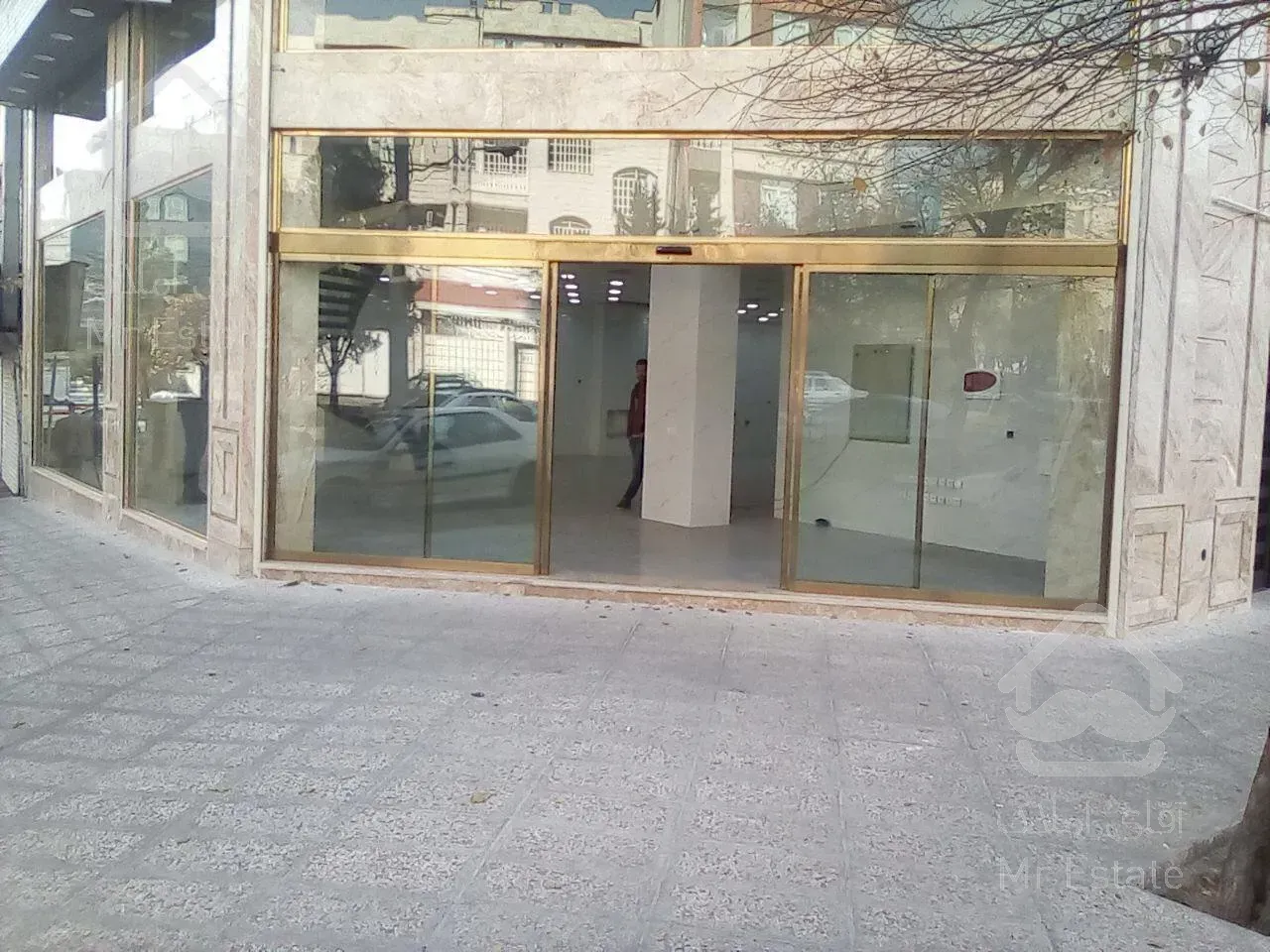 ۳۷۰متر تجاری فردوس شرق