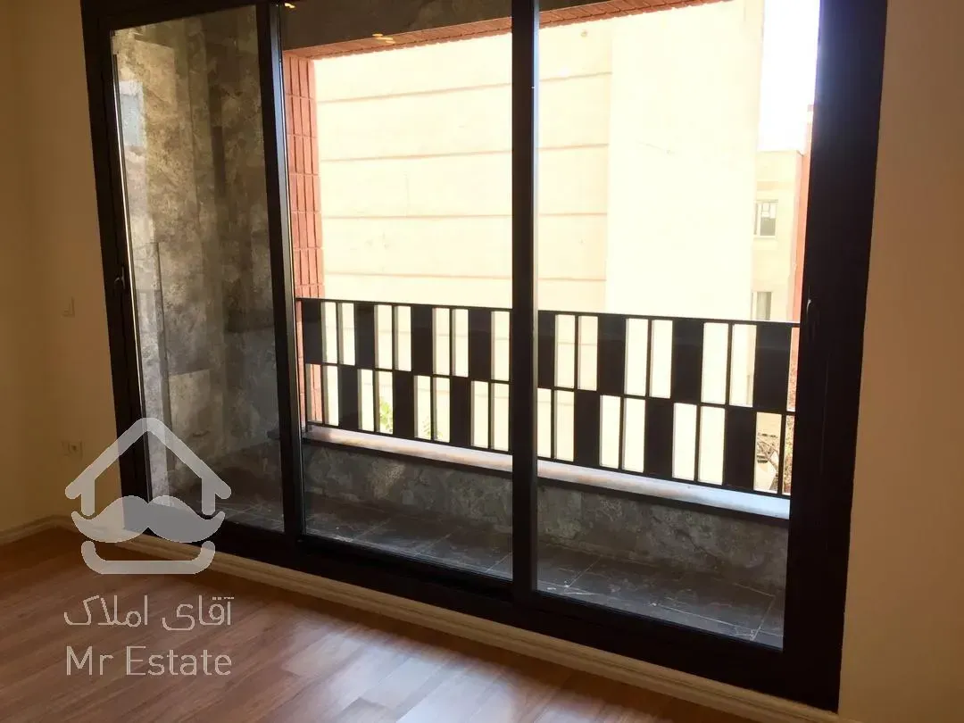 رهن و اجاره آپارتمان ۱۸۰ متری ۳ خوابه فرمانیه تک واحدی