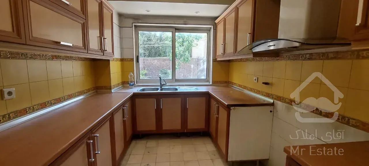 فروش اپارتمان 240 متری زعفرانیه