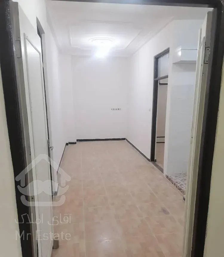 خانه در جاده لیلا کوه