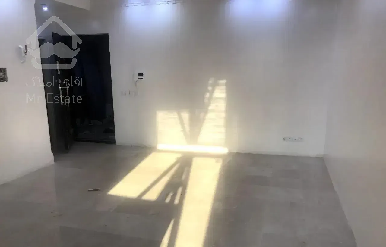 75 متر دو خواب طبقه دوم