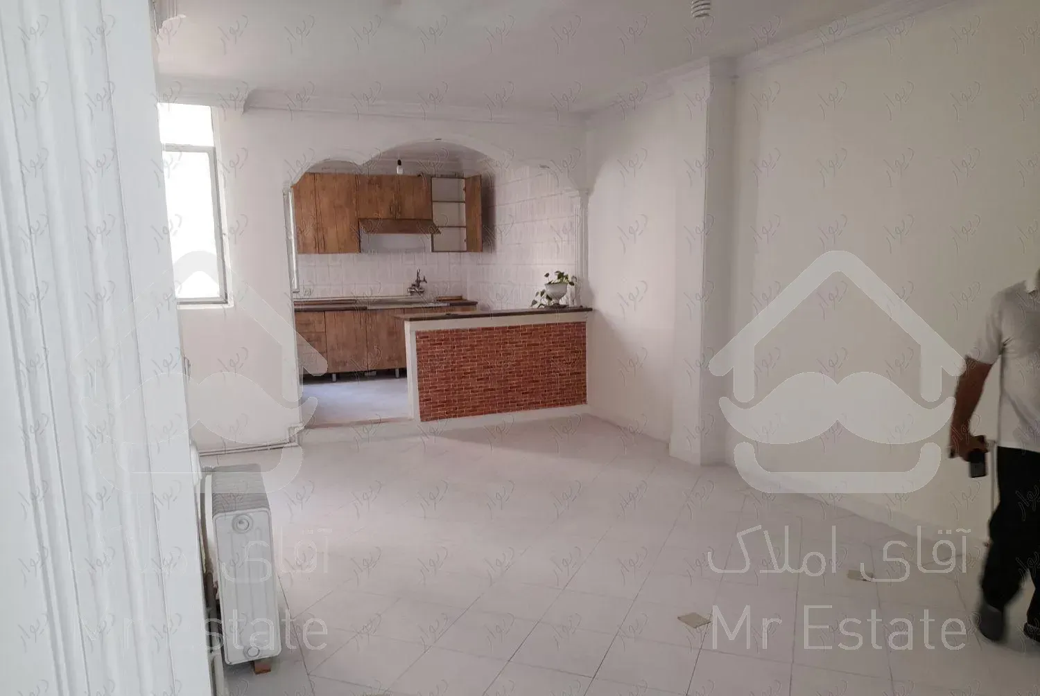 آپارتمان ۶۳ متر یک خواب طبقه سوم