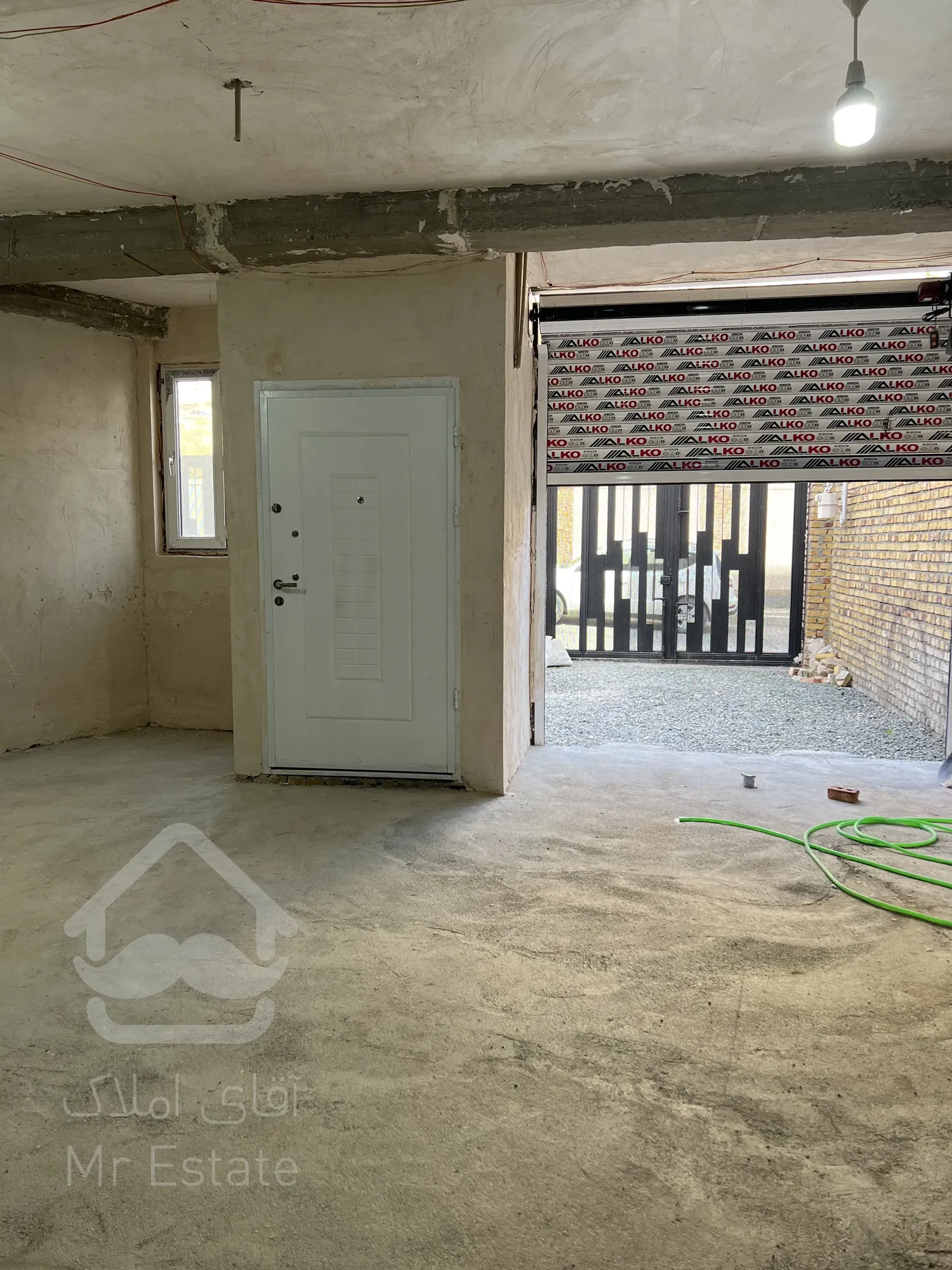 اجاره انبار ۱۴۰ متر