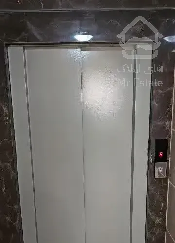 ۶۷ متر / سالن پرده خور / غرق در نور / کم سن