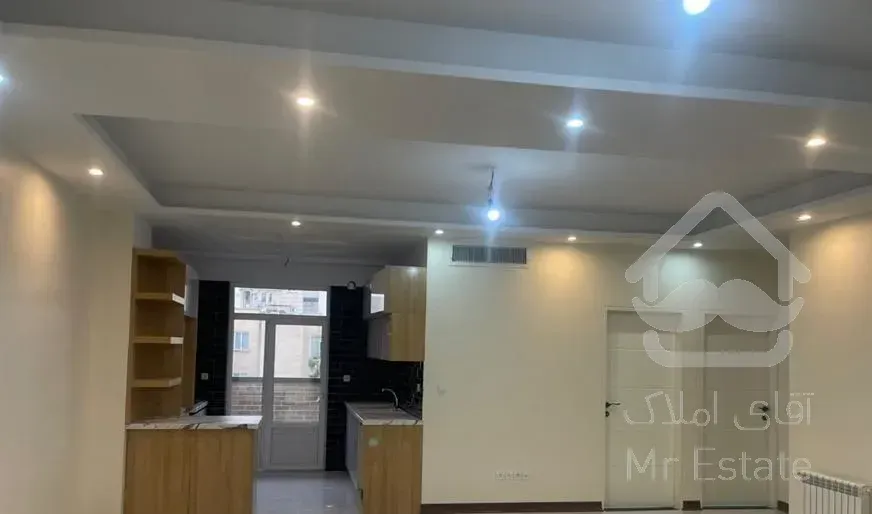 ۸۶ متری کلید نخورده  شیک دروازه شمیران فخراباد