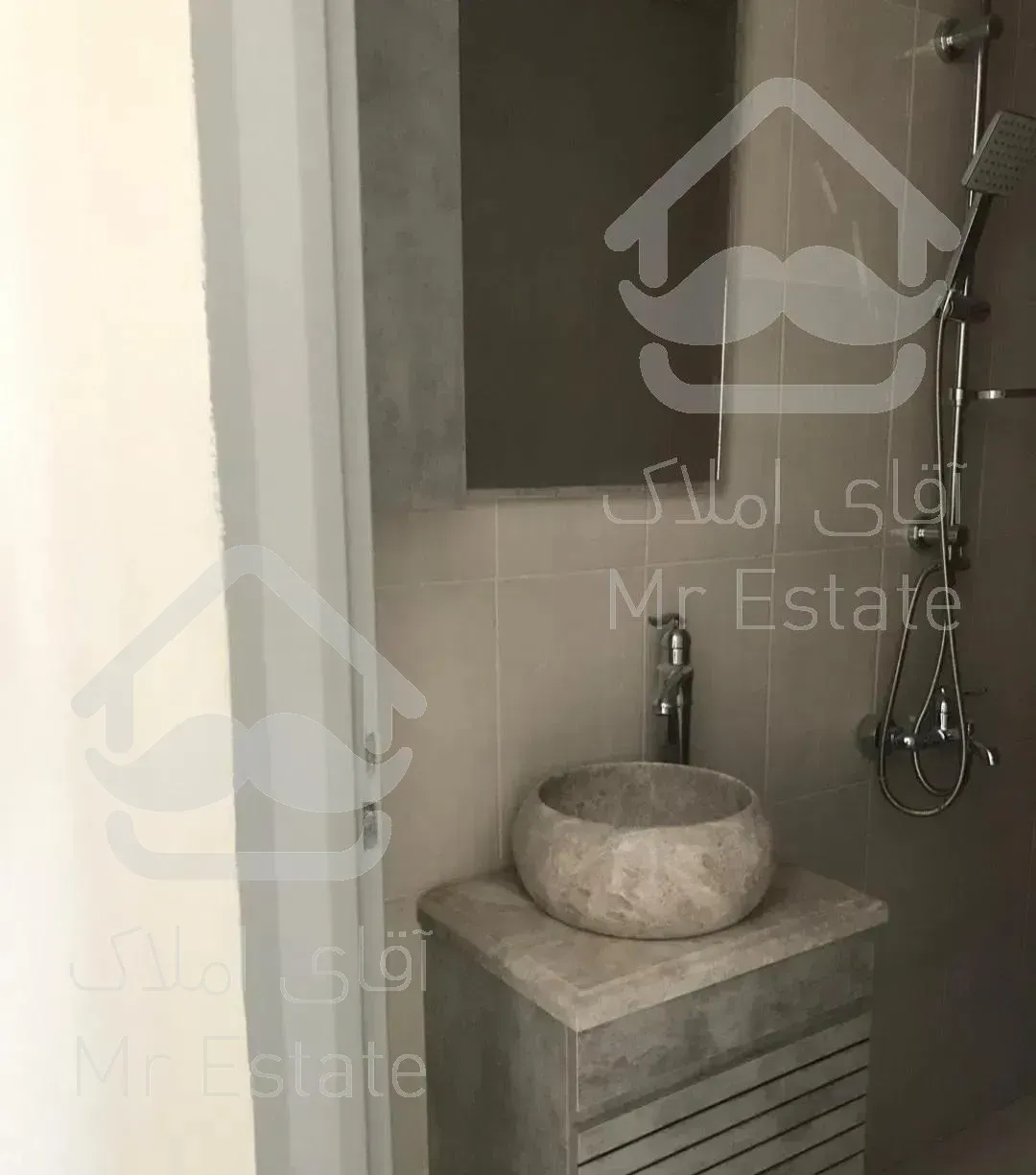 ۸۸ متر دو خوابه فول  ورد اورد